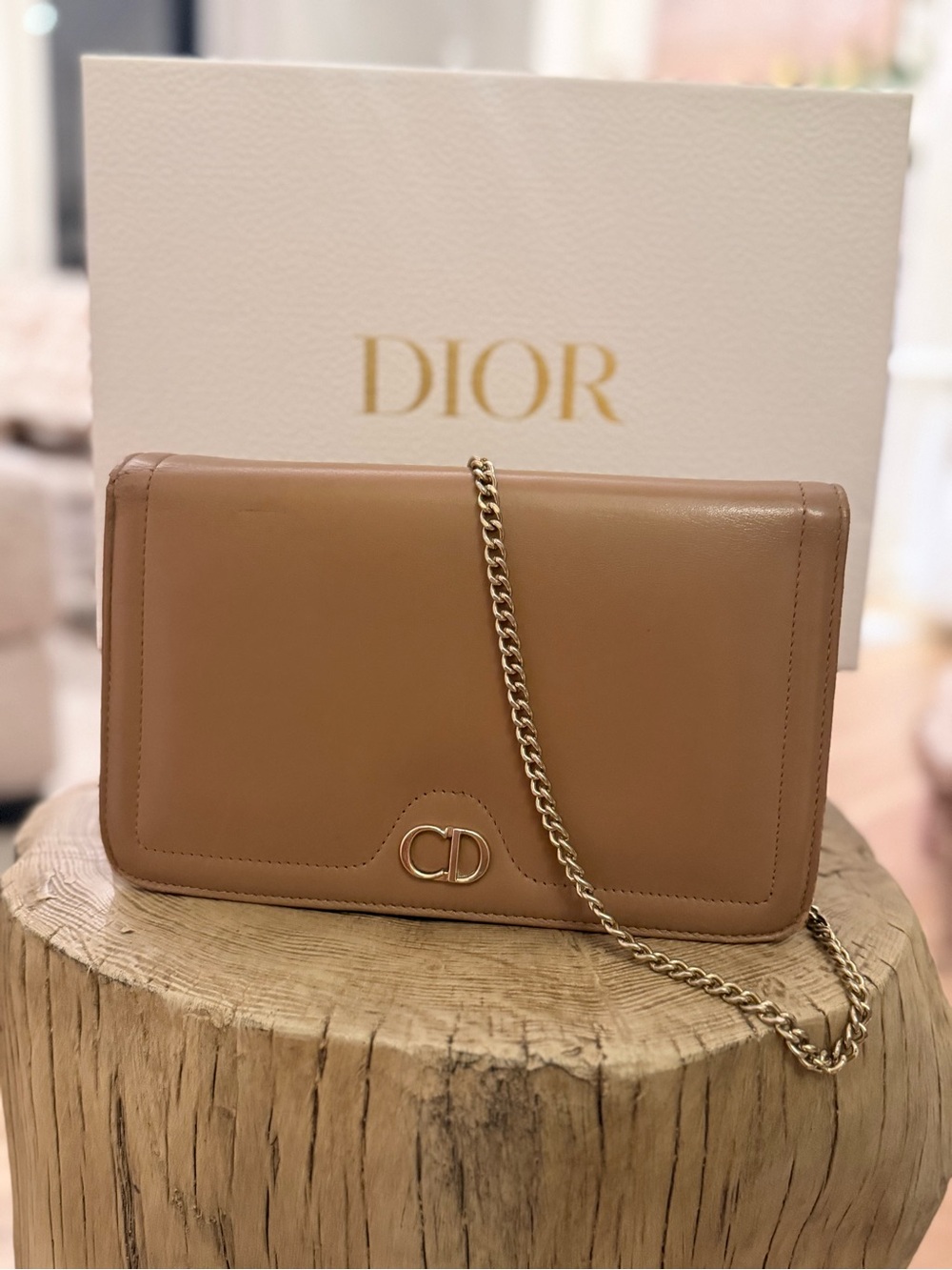 Christian Dior 30 Montaigne-W/ Box & Dust bag. RARE FIND!